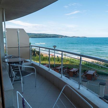 Studios Sea View Primorsko Exterior photo